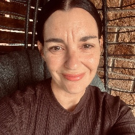 Lisa Peacock